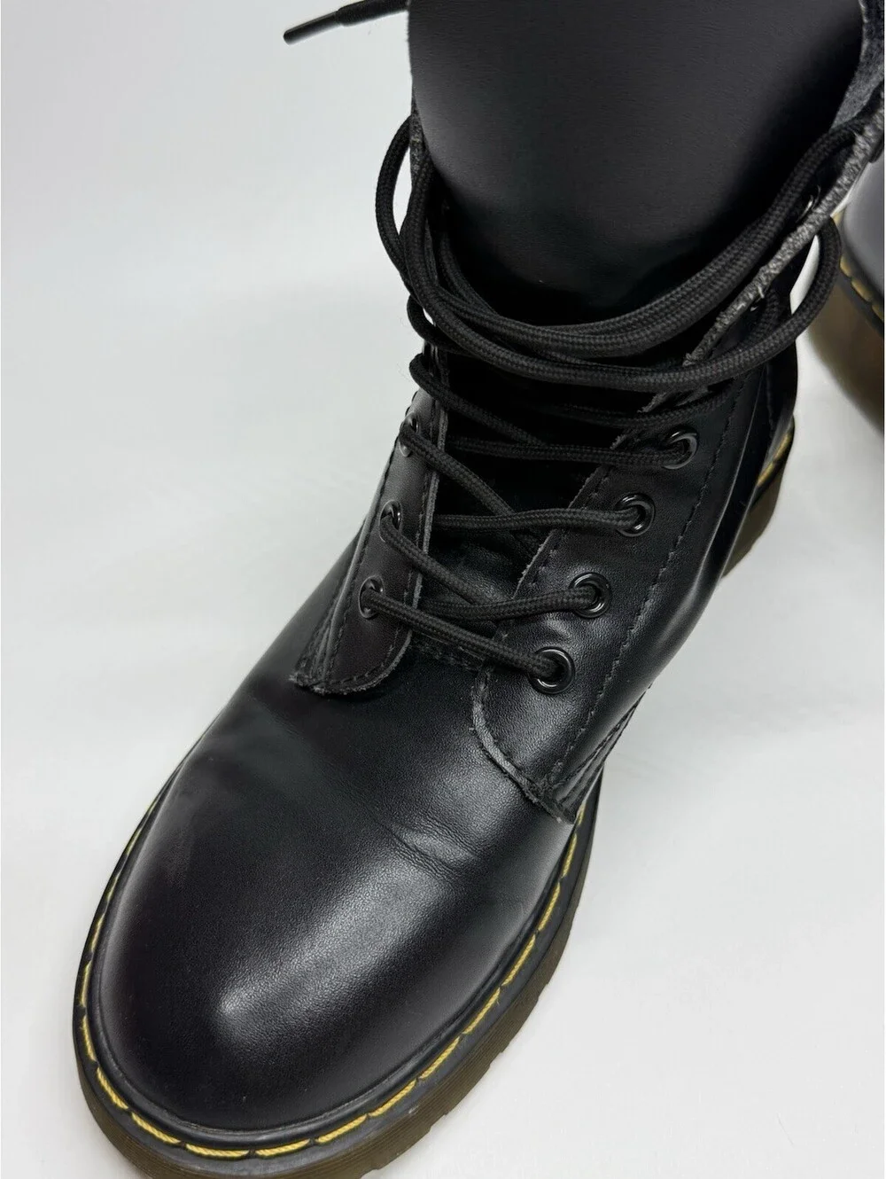 Dr. Martens 1460 Smooth Leather Boots - Black US Men 10/ US women 12